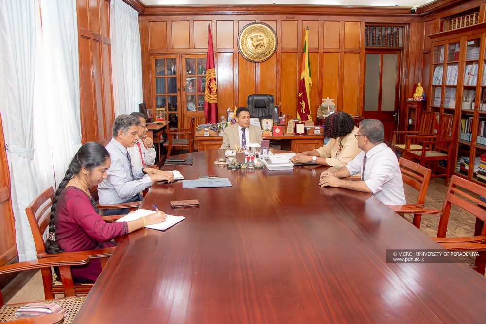 Visit of the Ambassador of Cuba to the University of Peradeniya